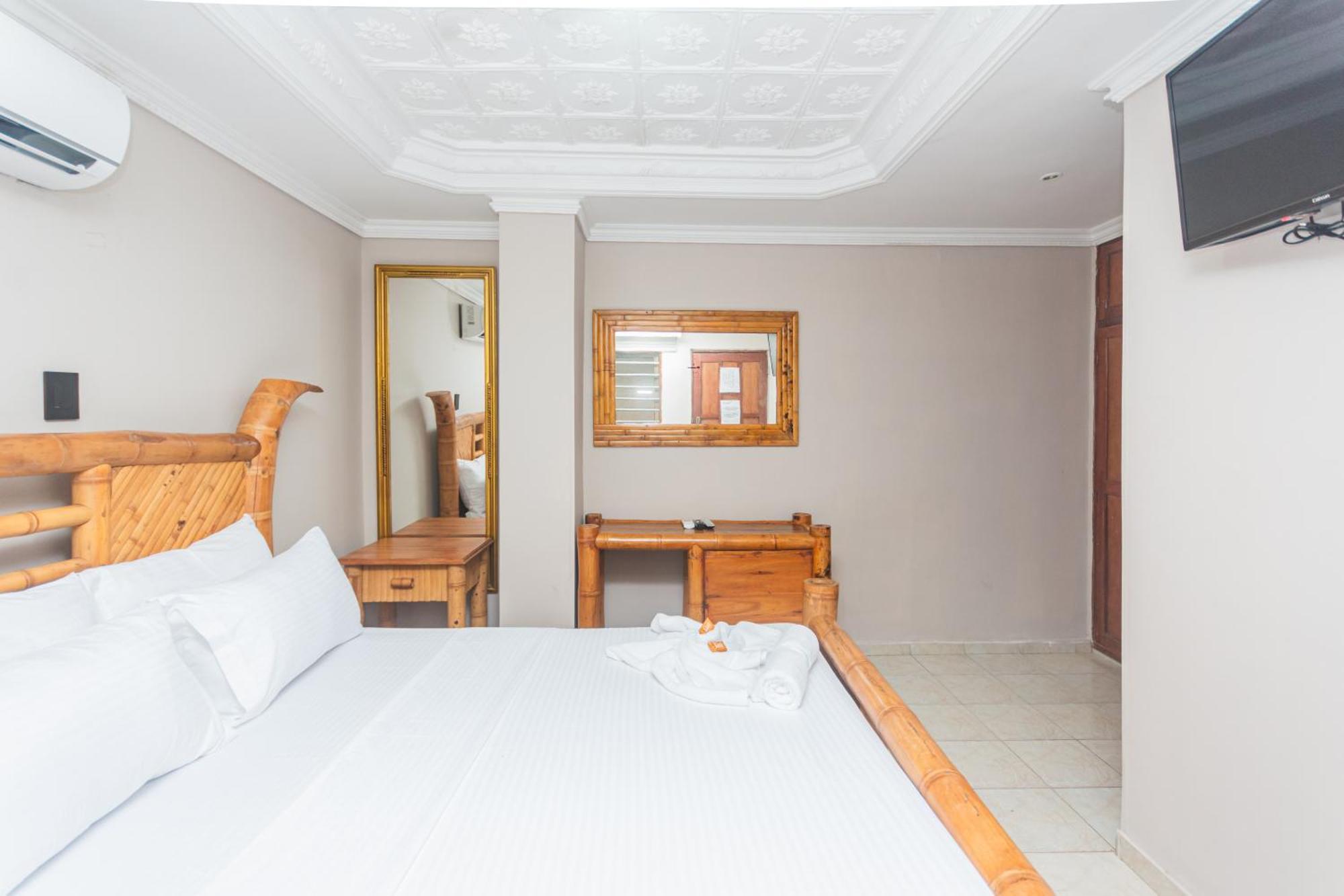 Hotel Baluarte Boutique 4*